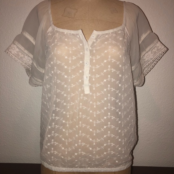 Cream Sheer American Eagle Top - Picture 5 of 7